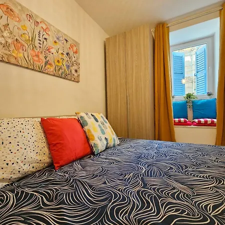 Luxurious Near Valletta Ferry P1 Sliema