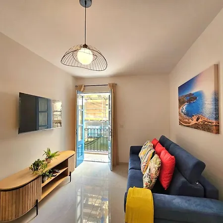 Luxurious Near Valletta Ferry P1 Apartment *