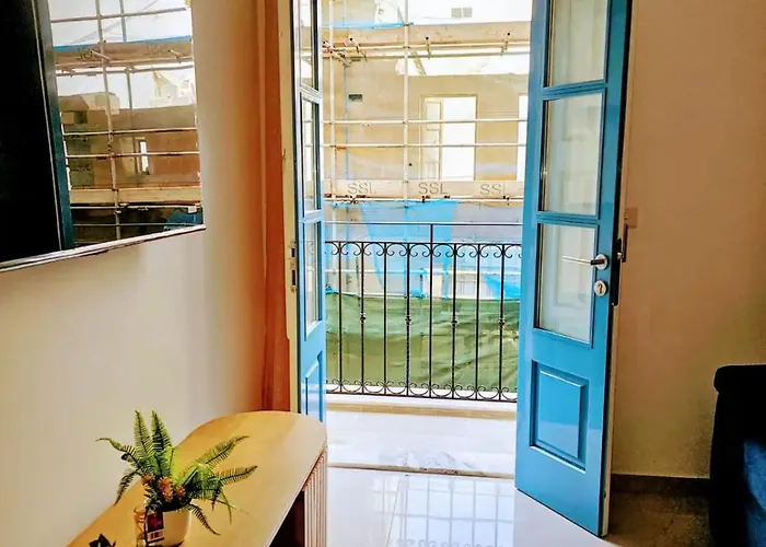 Luxurious Near Valletta Ferry P1 Apartament Sliema