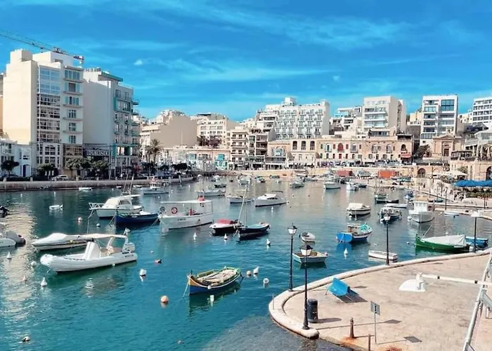 Luxurious Near Valletta Ferry P1 Sliema